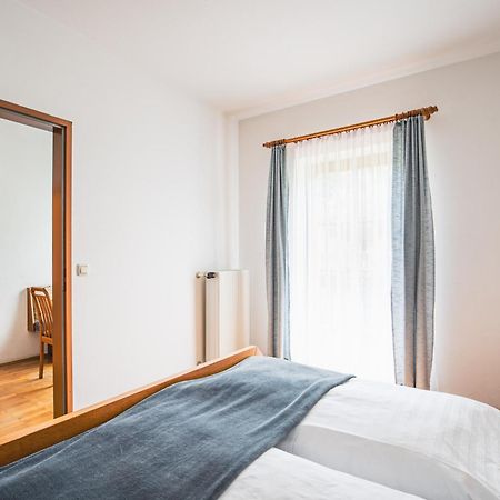 Gasthof Wiesenhofer Hotel Miesenbach  ภายนอก รูปภาพ